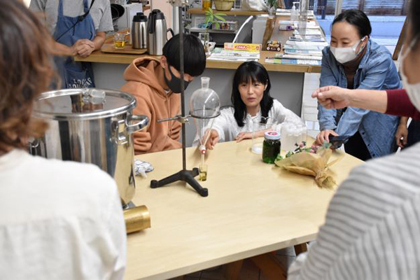 04 生活庭園研究家 四井千里