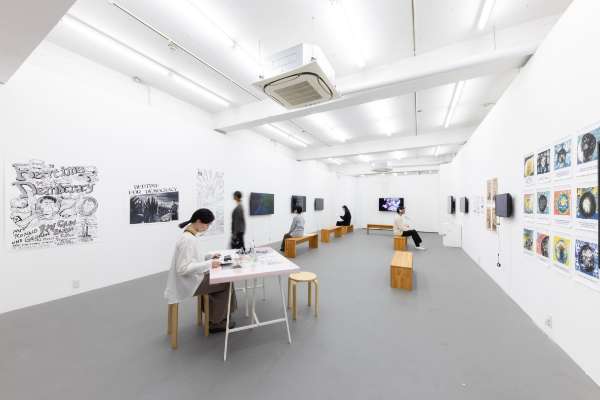 3F展覧会|ベッドタイム・フォー・デモクラシー